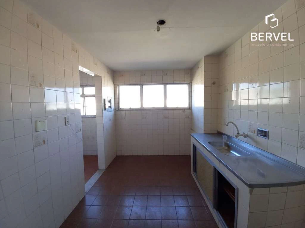 2-bedroom apartment with balcony and 84 m² — photo 2