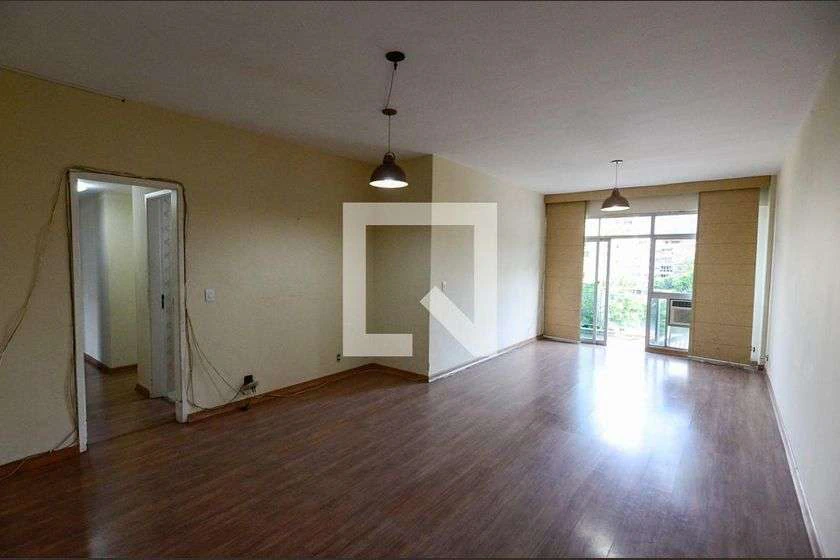140 m² apartment with 4 bedrooms and 1 en-suite — photo 6