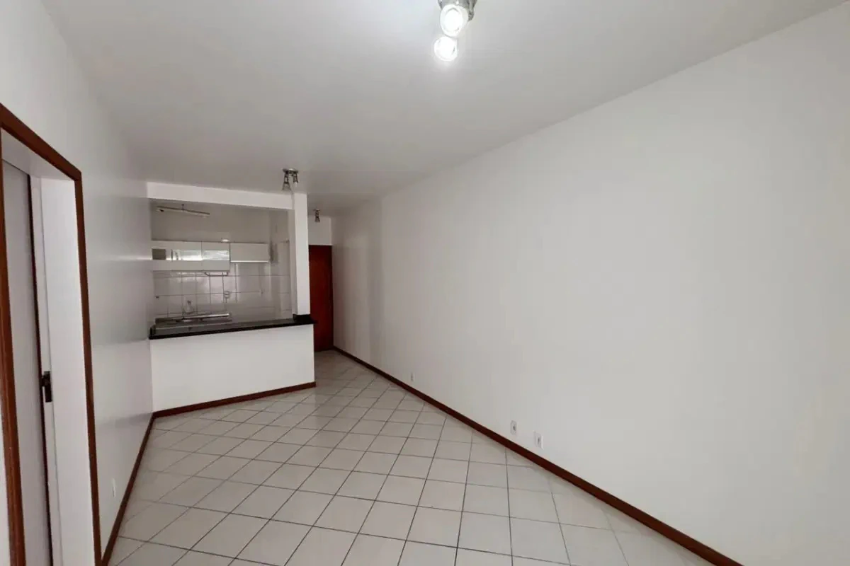 3-bedroom apartment, 1 with its own bathroom, 85 m² — photo 4
