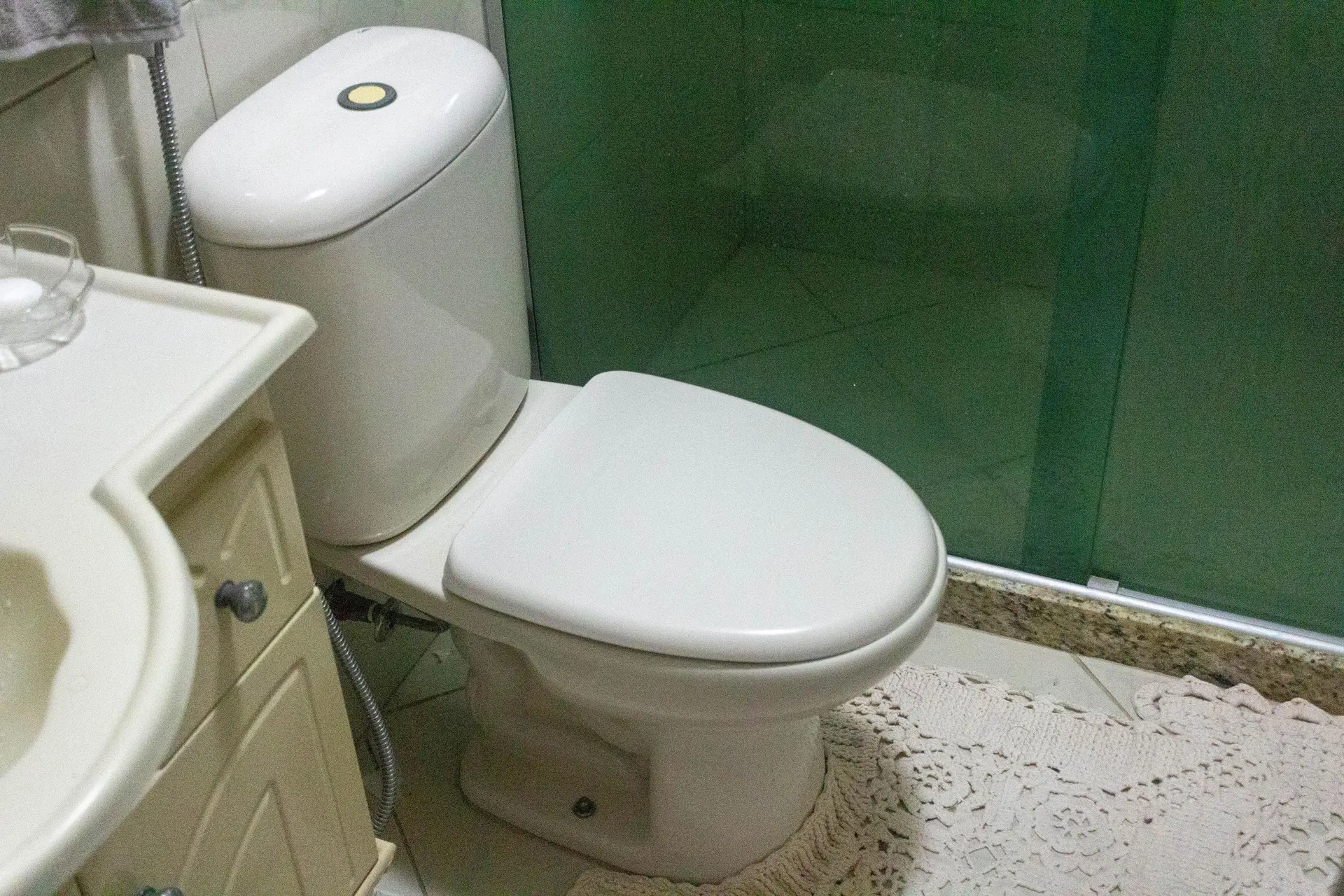 5-bedroom apartment with a washing machine — photo 60