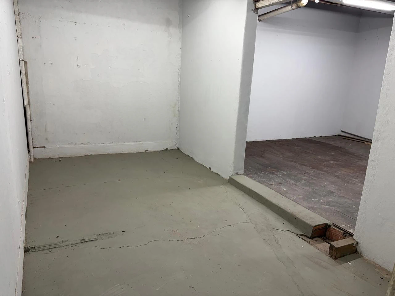 Unfurnished 326 m² house with 2 bedrooms and 2 bathrooms — photo 28