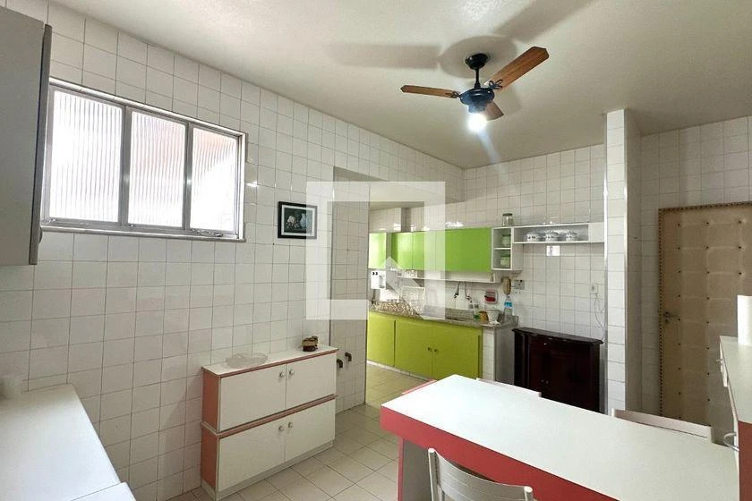 Apartamento de 156 m² con 3 dormitorios y cocina a gas — photo 21