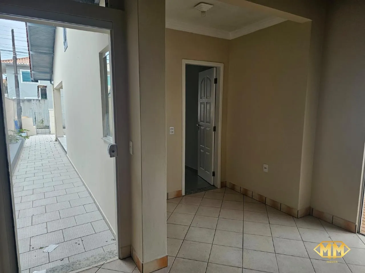 3-bedroom house with a grill on the balcony in Florianópolis — photo 20