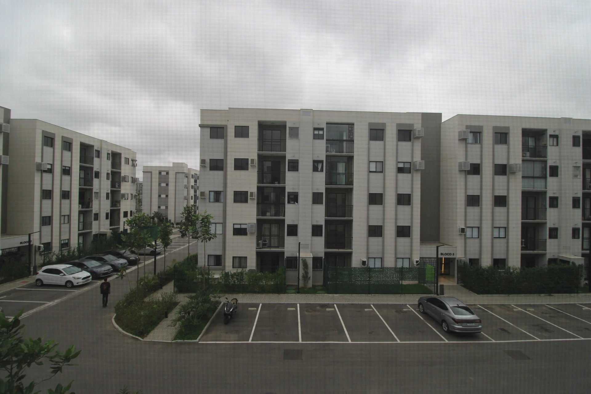 Washing machine in a 2-bedroom apartment, 43 m² — photo 39