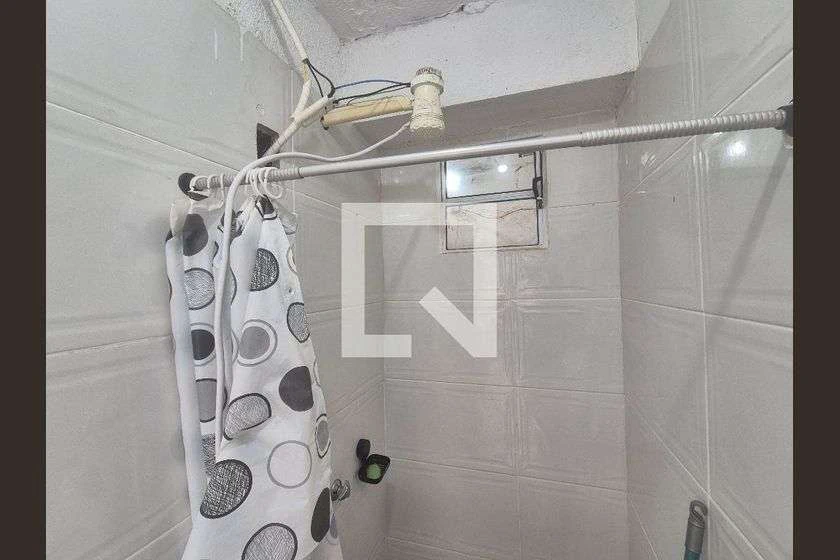 1-bedroom apartment with balcony and 30 m² of space — photo 14