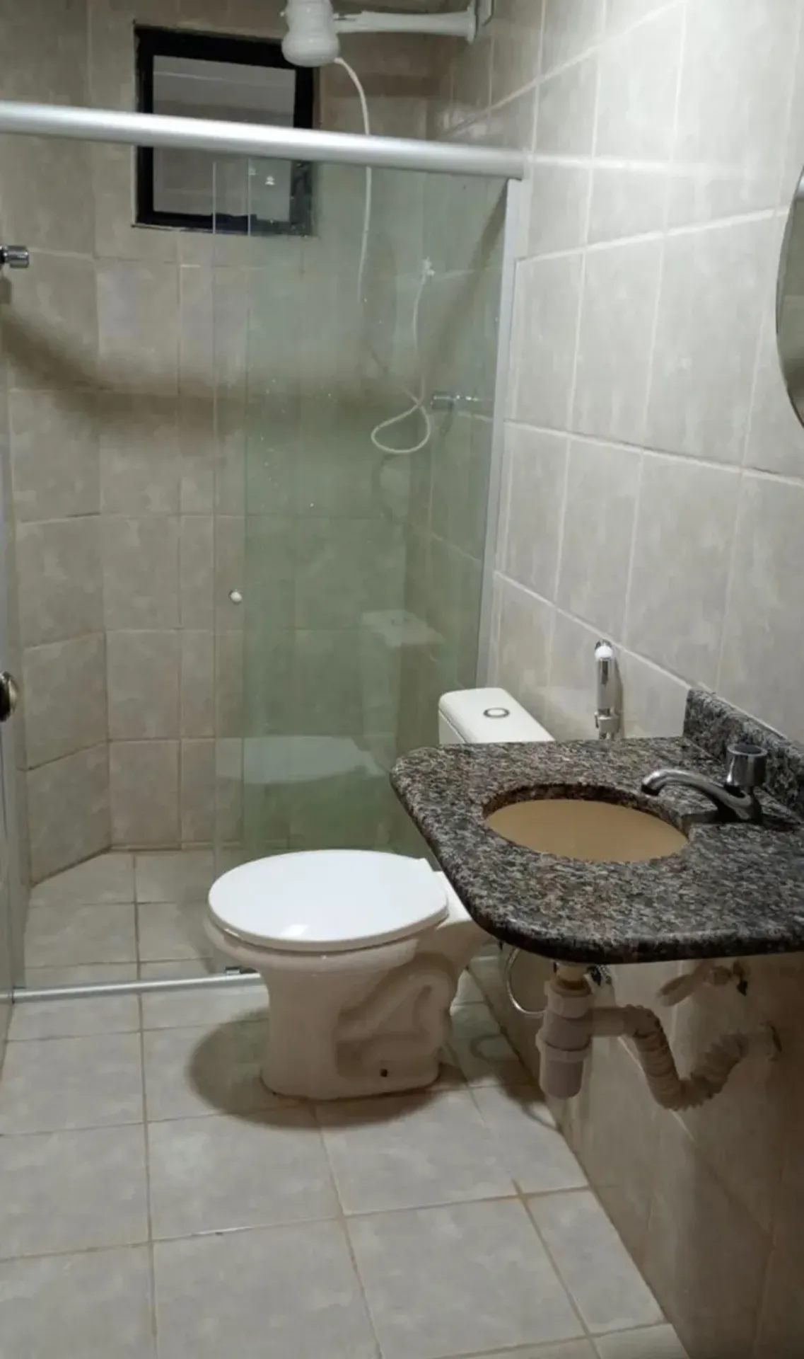 3-bedroom apartment with 1 en-suite and 2 bathrooms — photo 7