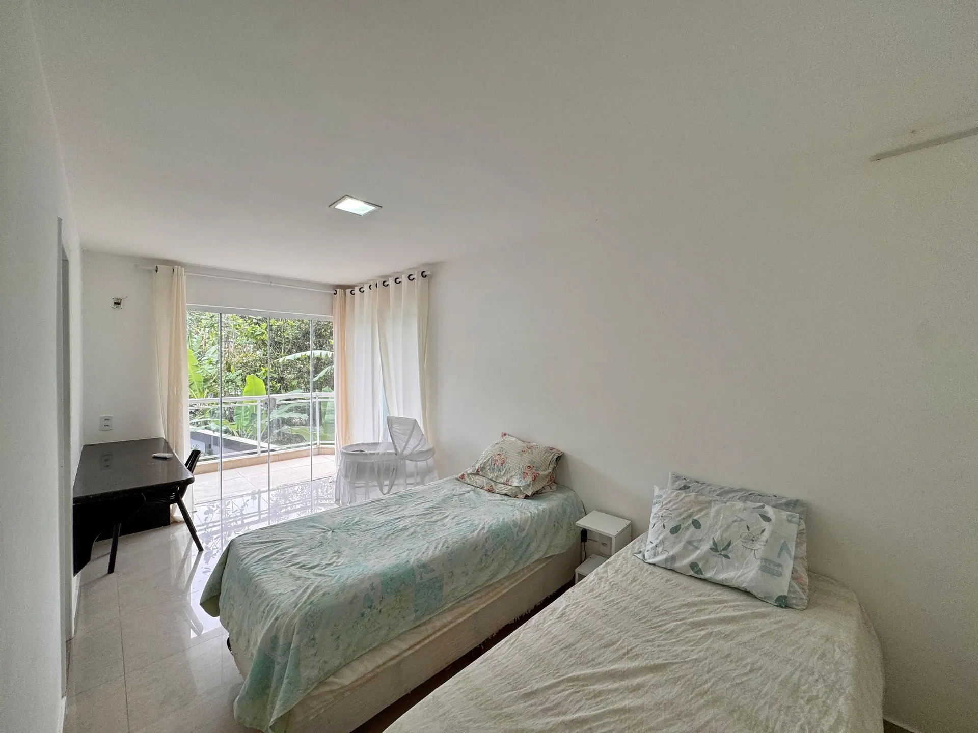 Casa mobiliada com 6 quartos e 6 banheiros — photo 32
