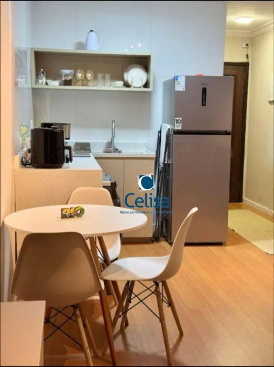 Меблированная студия с открытой кухней 34 м² — photo 7
