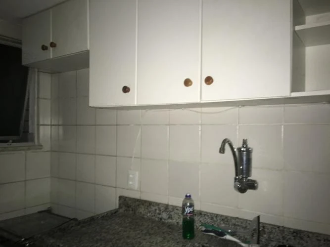 Casa com 3 quartos e cozinha separada com fogão a gás — photo 9