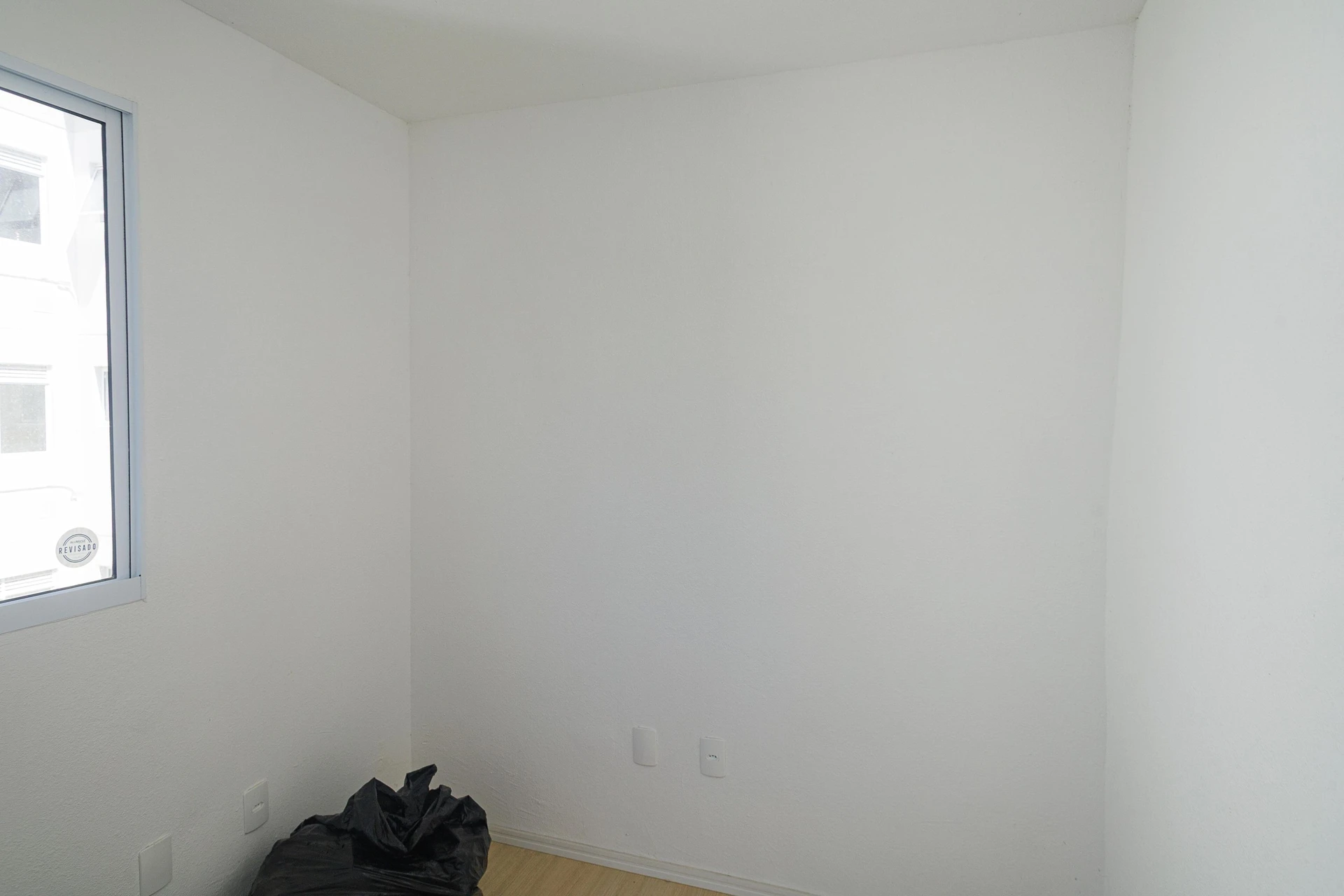 Unfurnished apartment with 2 bedrooms and 1 bathroom — photo 21