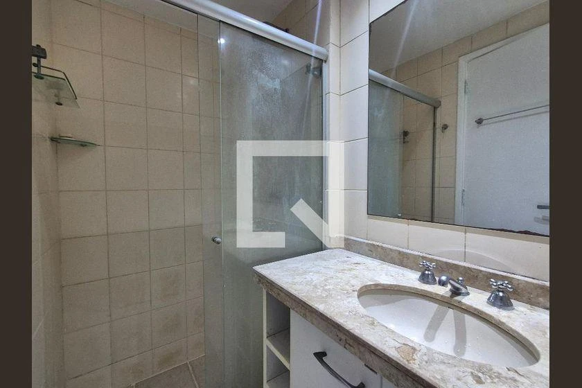 Apartamento de 2 quartos em condomínio com academia — photo 9