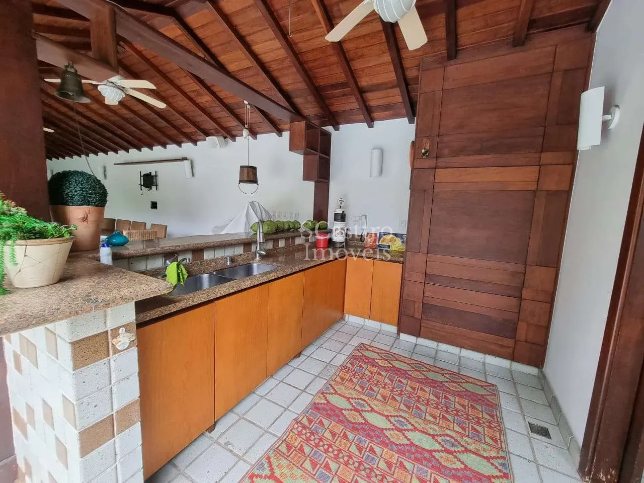 Casa mobiliada com 5 quartos e 5 suítes — photo 23