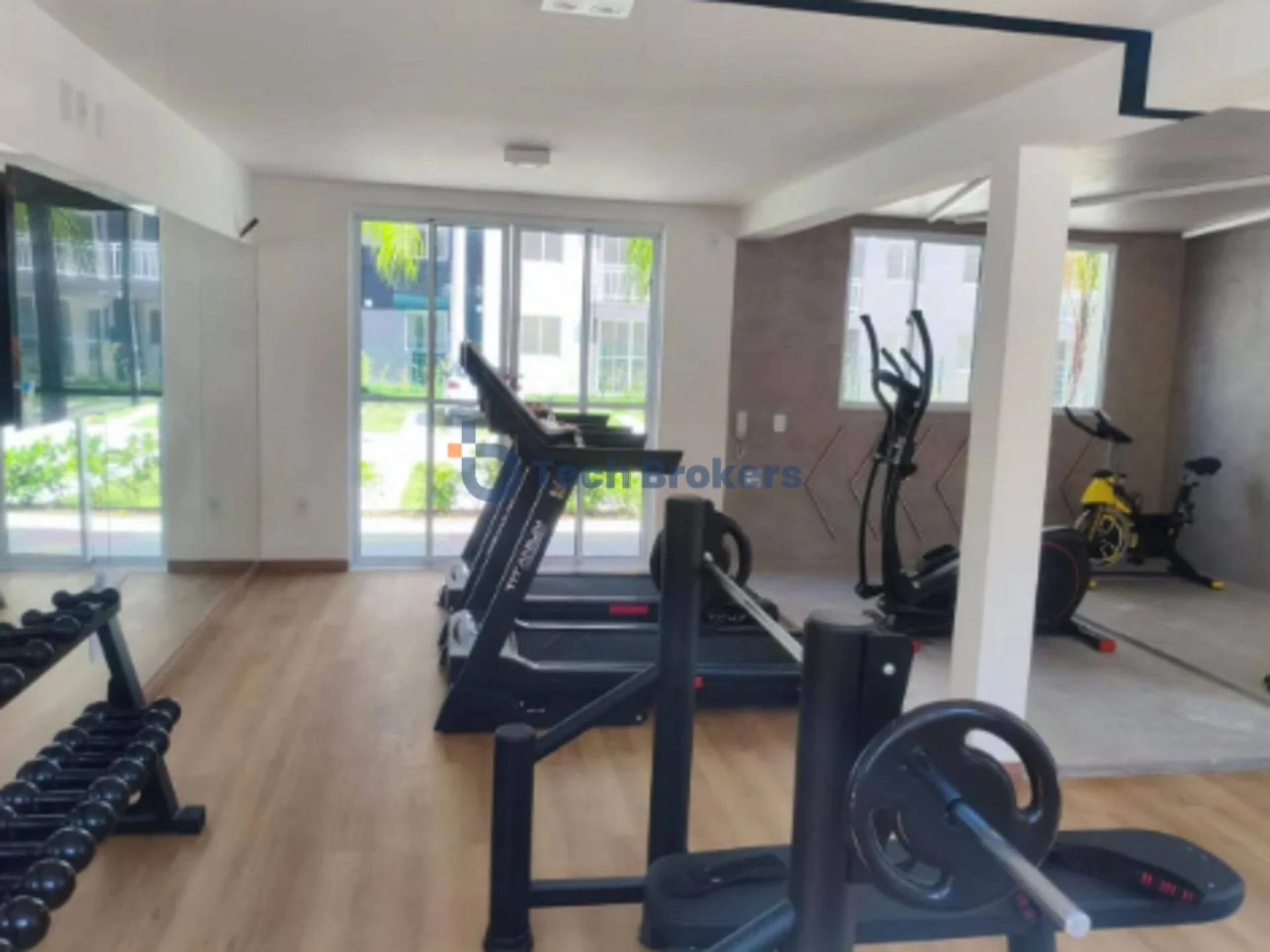 Apartamento de 2 quartos com máquina de lavar, Centro — photo 4