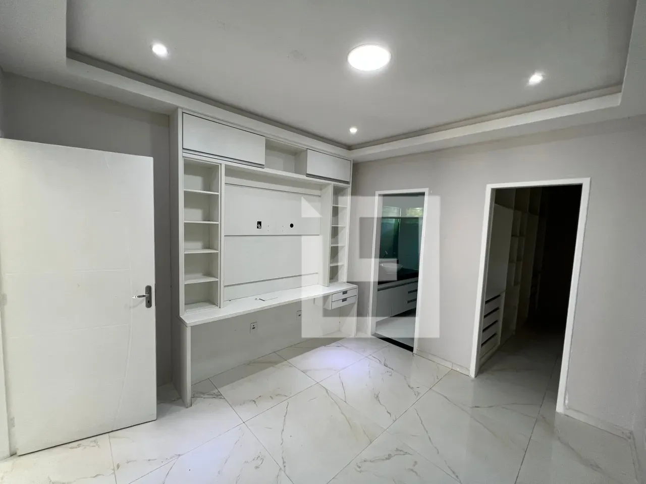 3 quartos e closet: casa de 220 m² — photo 4