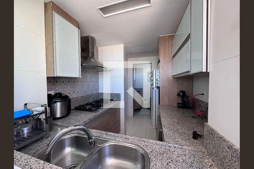 Furnished apartment, 145 m², with a grill on the balcony — photo 14