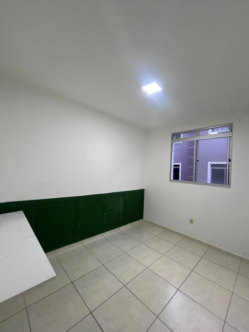 Пральна машина та 2 спальні: квартира 50 м²