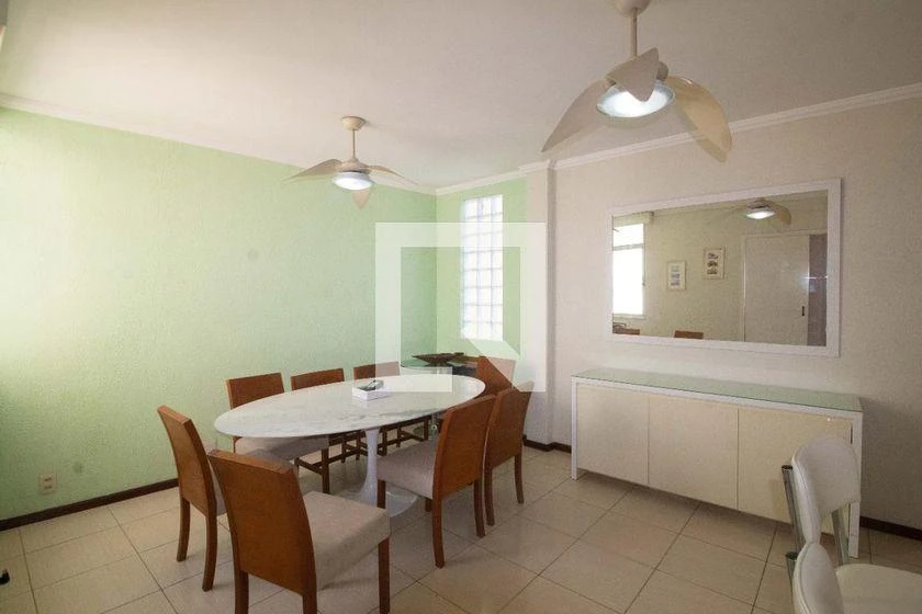 Apartamento de 120 m² com box de vidro no banho — photo 11