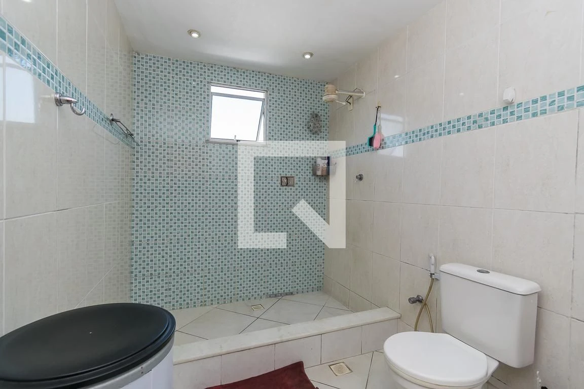 Furnished 227 m² house with a private garden — photo 31