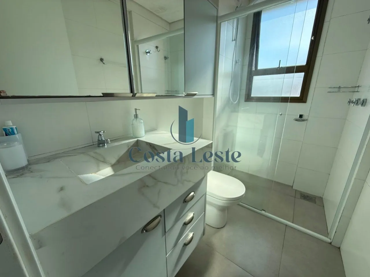 Apartamento amueblado de 48 m² con terraza y 1 suite — photo 19