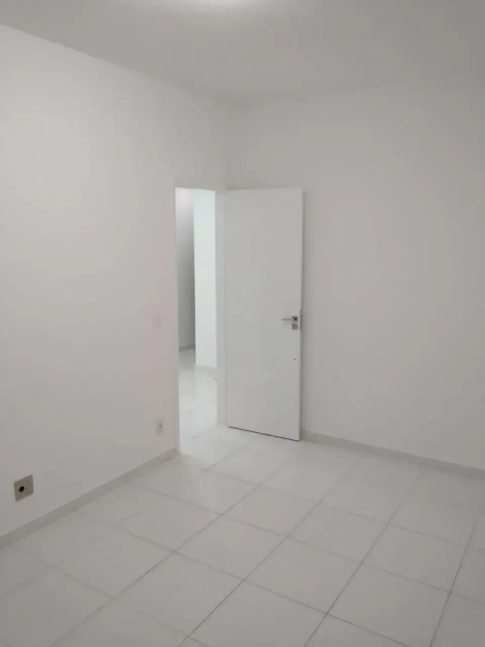 Unfurnished 2-bedroom apartment with 1 bathroom, 65 m² — photo 14