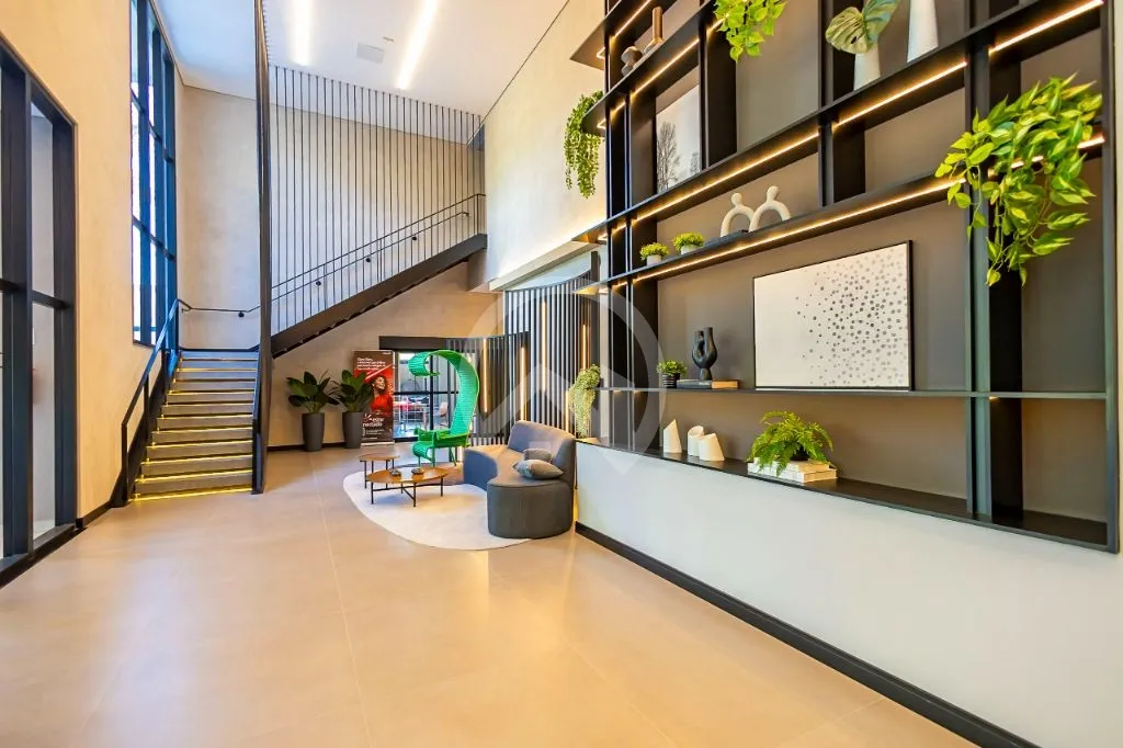 2-bedroom apartment with open-plan kitchen and parking — photo 18