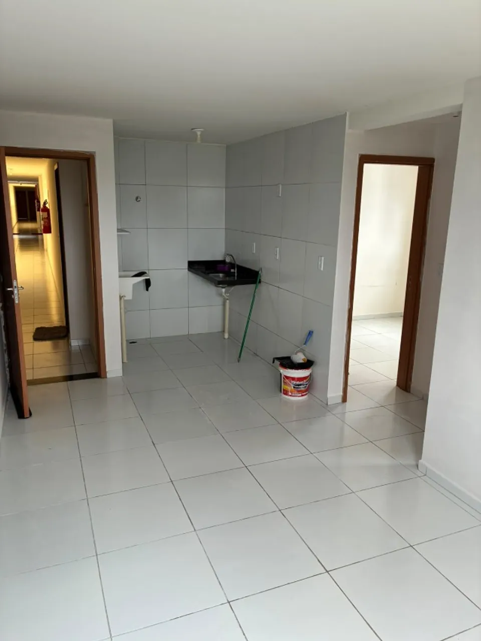 Apartamento de 2 quartos em condomínio com academia