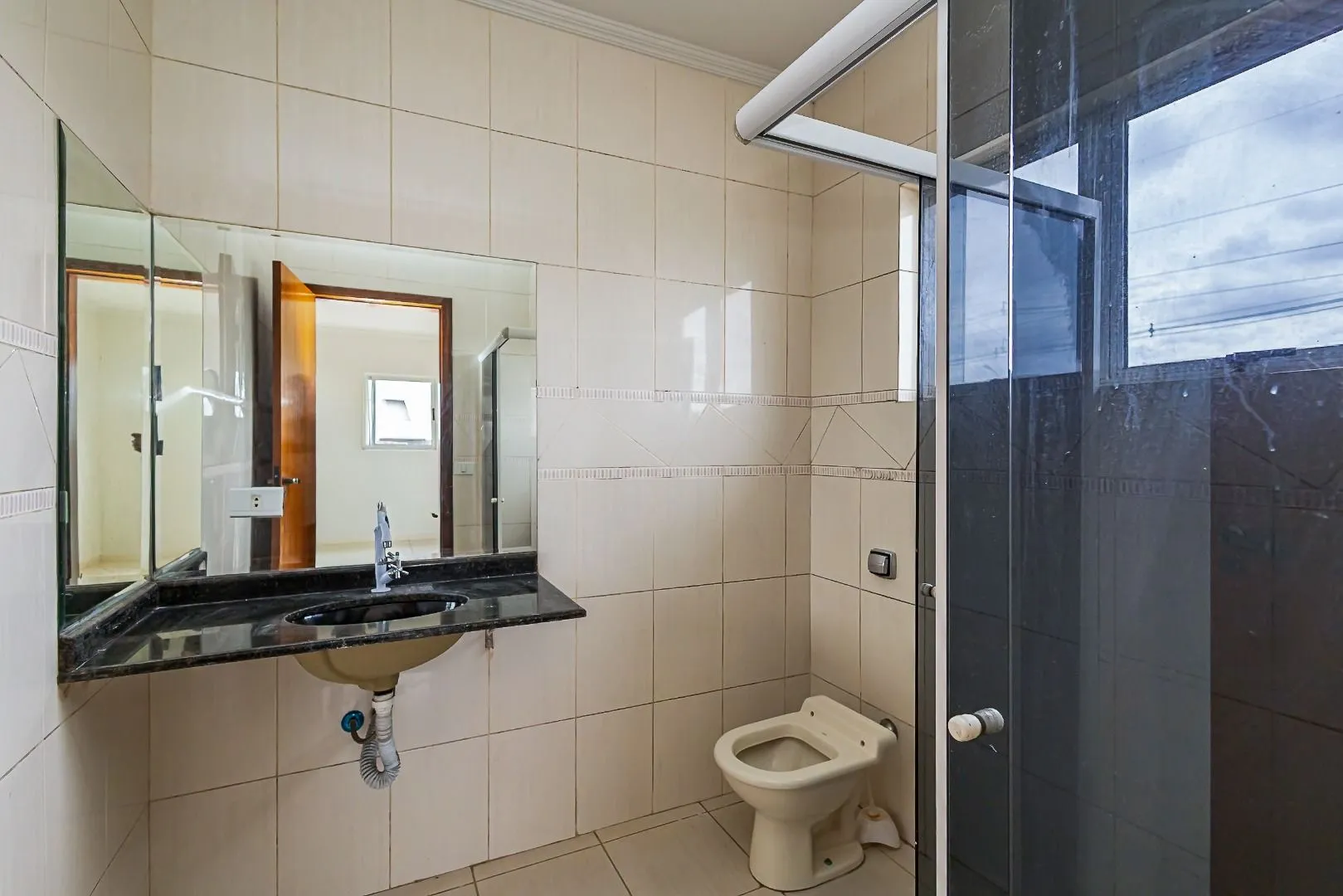 Casa com 2 dormitórios e 300 m² — photo 31
