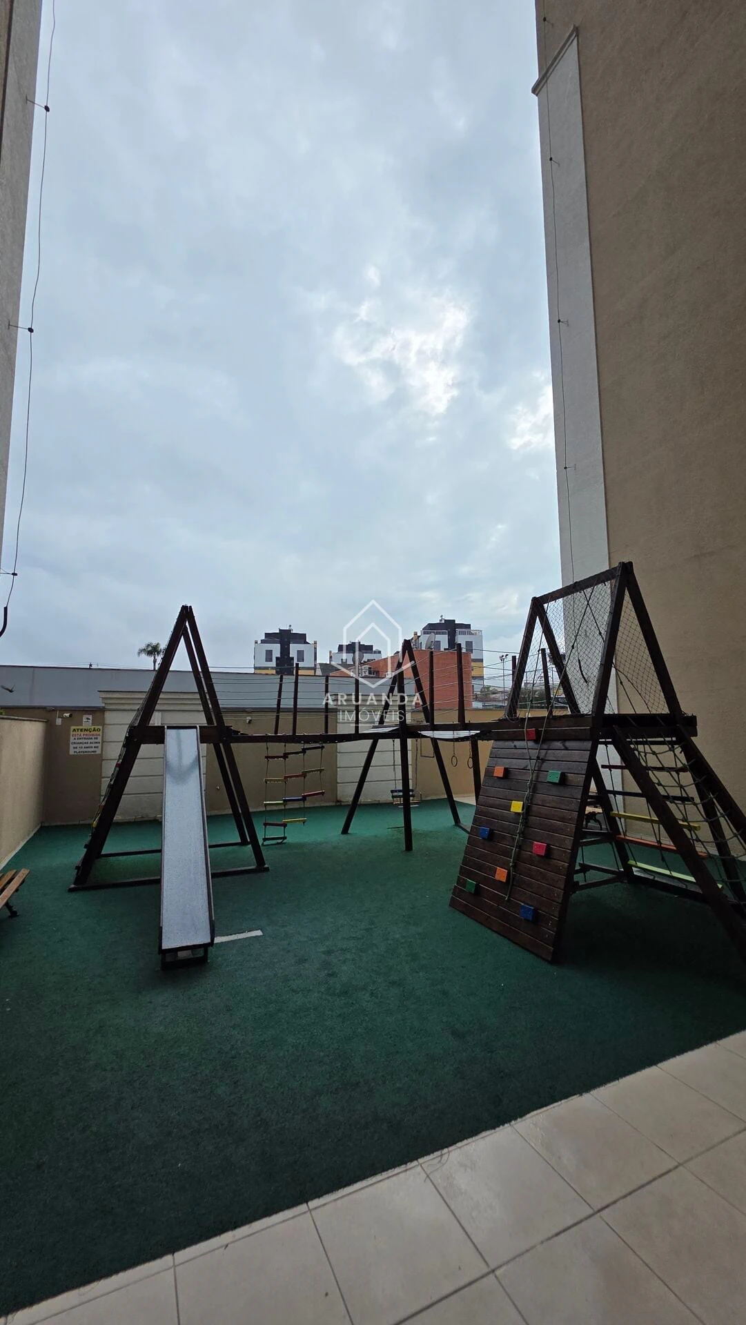 Apartamento mobiliado com espaço de home office e 2 quartos — photo 24