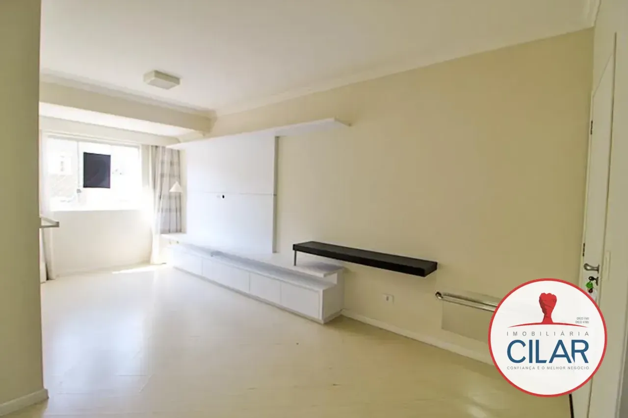 75.82 m² apartment with 3 bedrooms and enclosed kitchen — photo 6