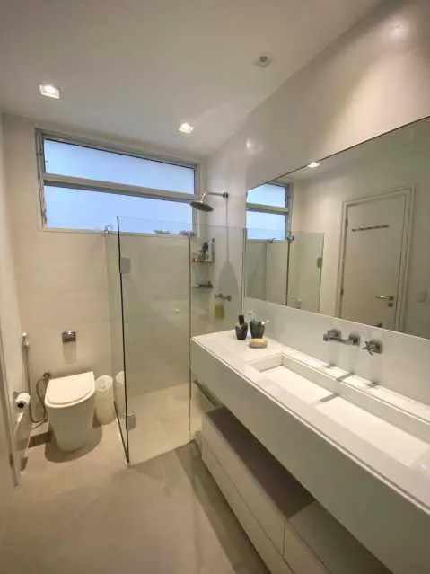 Cobertura triplex mobiliada com 5 suítes e 5 banheiros — photo 13