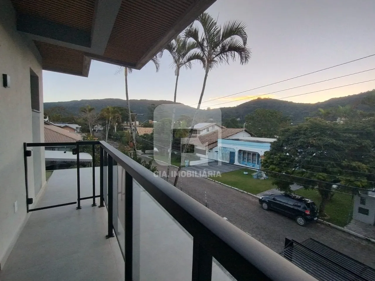 Furnished 3-bedroom house with 200 m² — photo 10