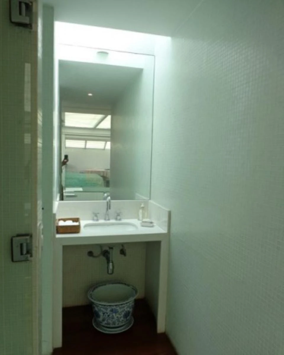 Furnished 500 m² house with 4 bedrooms and 5 parking spots — photo 7