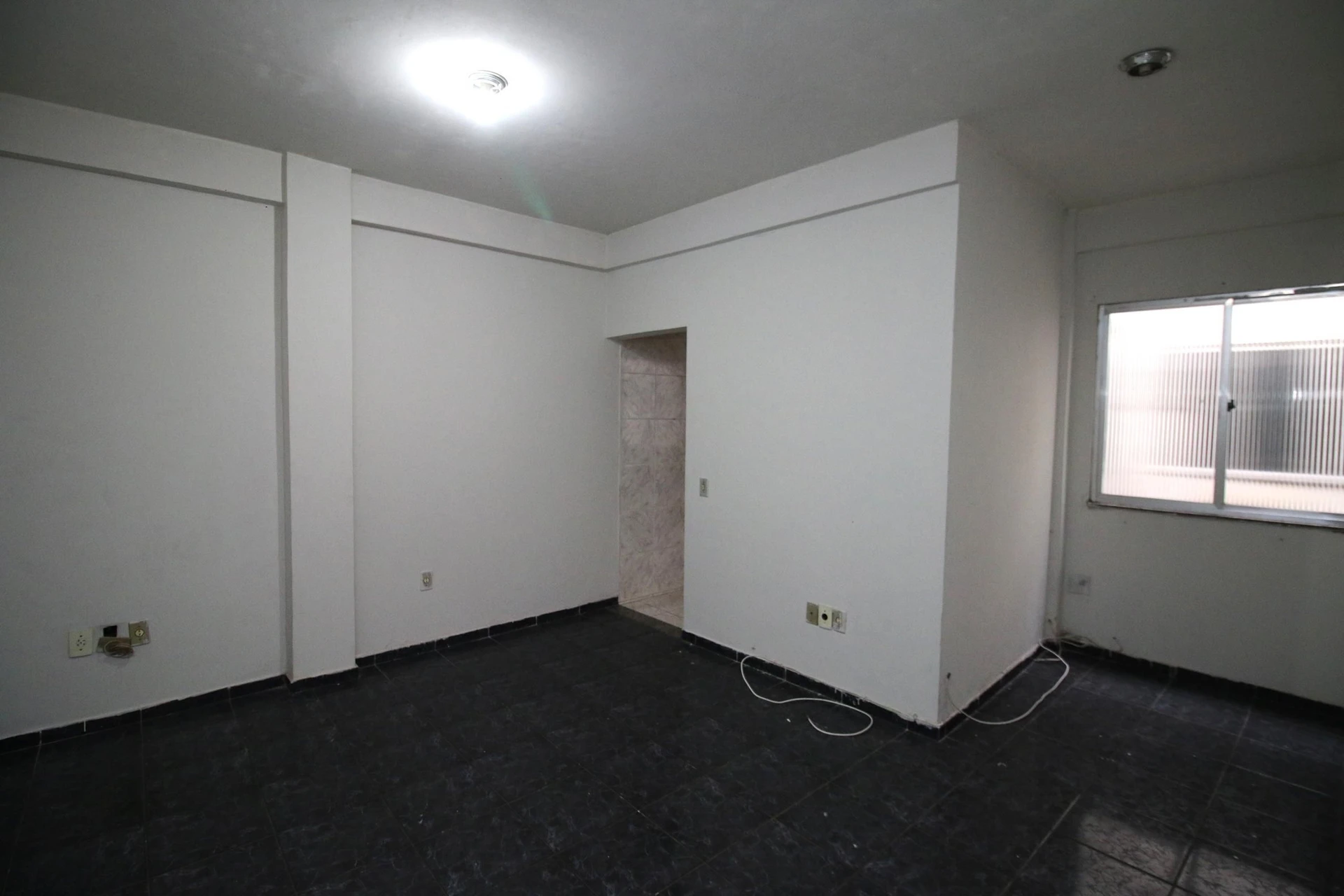 Rental apartment with 1 bedroom and no parking — photo 3