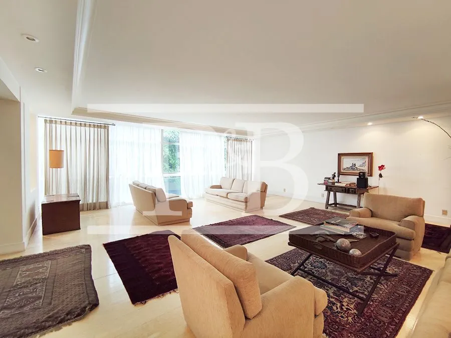 4-bedroom apartment with 283 m² and 2 parking spaces — photo 4