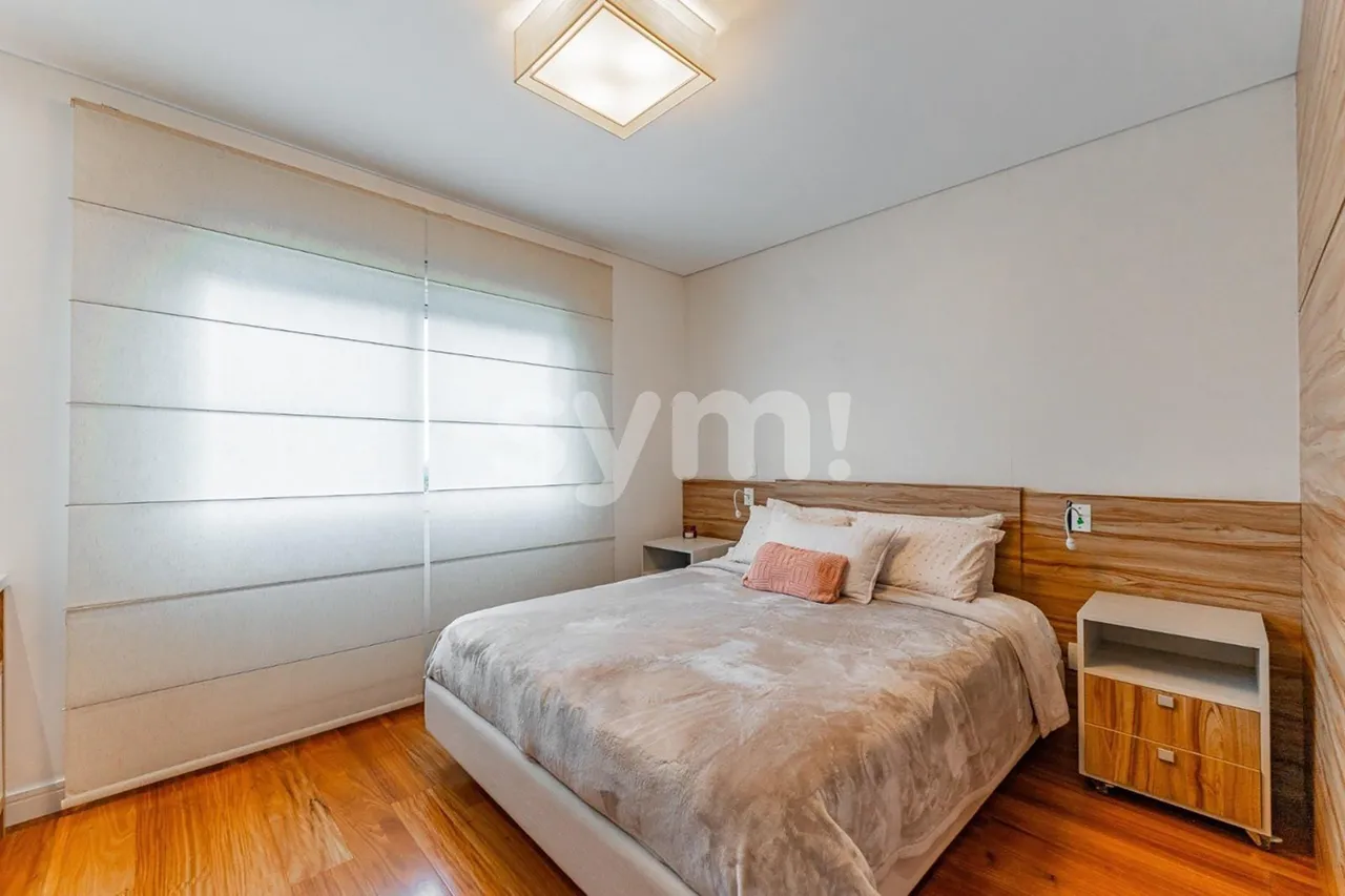 Furnished 4-bedroom apartment with 227 m² and 3 parking — photo 8