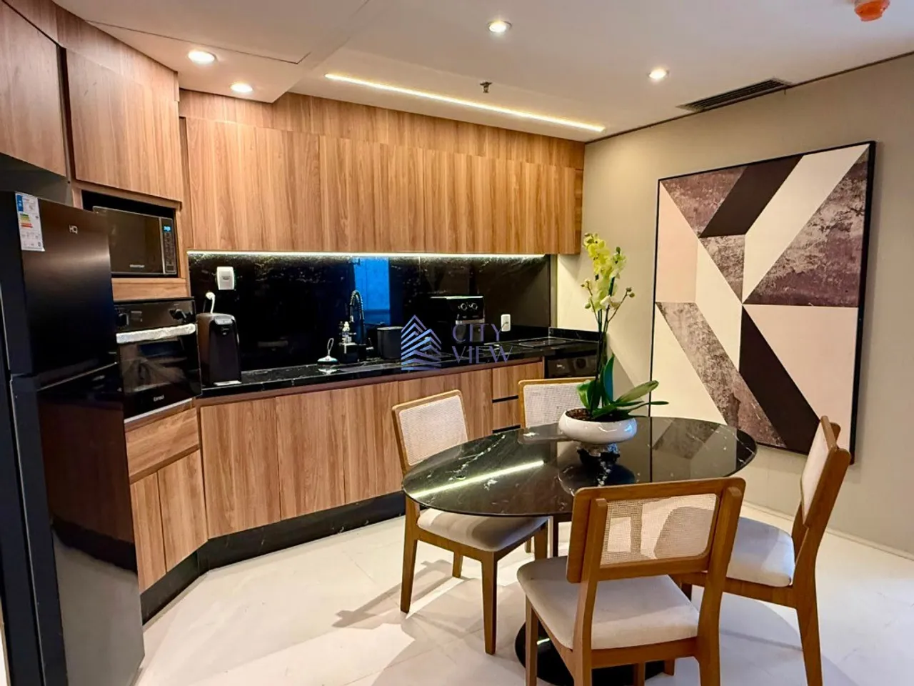 Furnished 52 m² apartment with 1 bedroom and balcony — photo 2