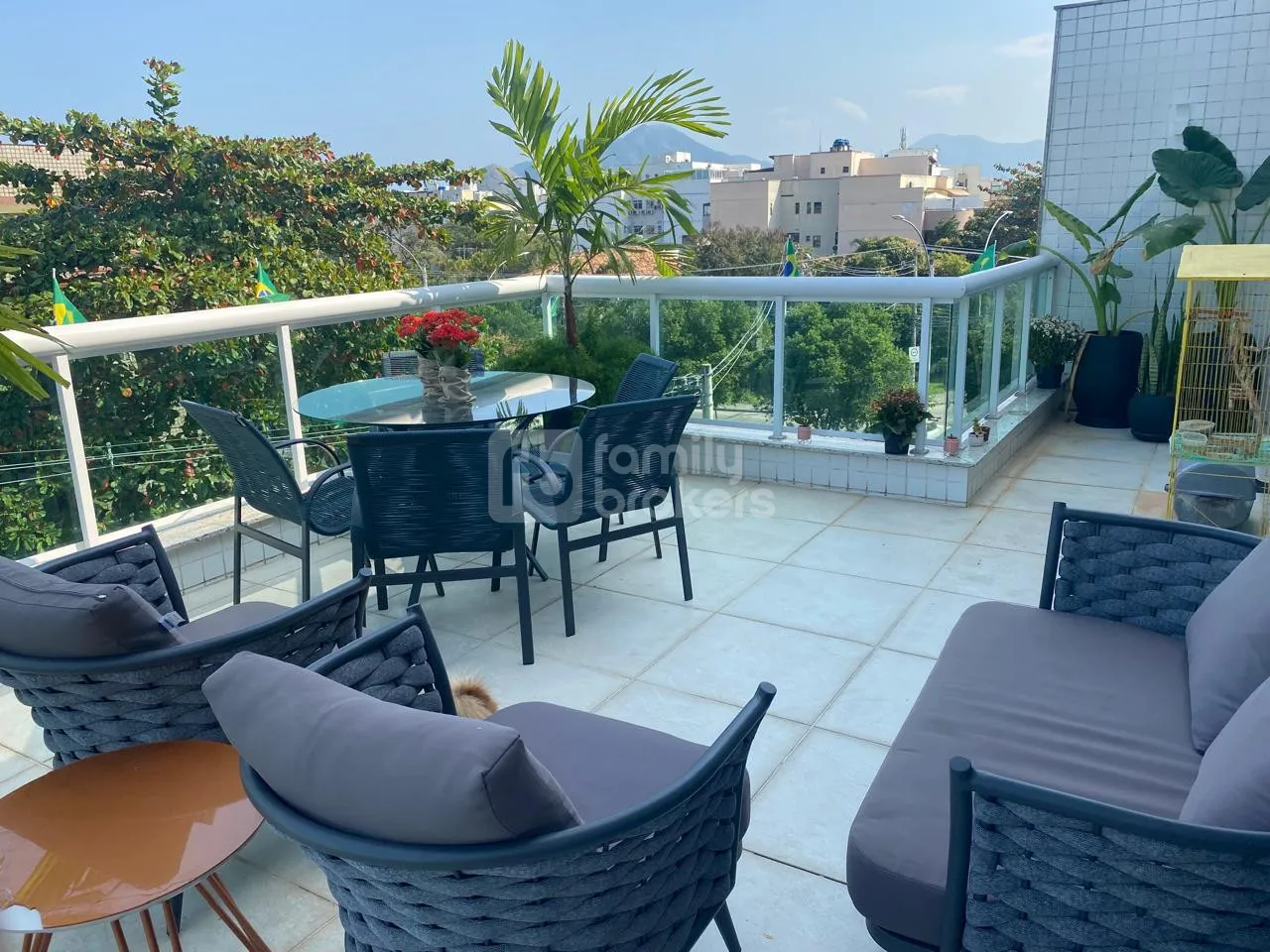 Apartamento duplex mobiliado com 4 quartos e 180 m² — photo 2