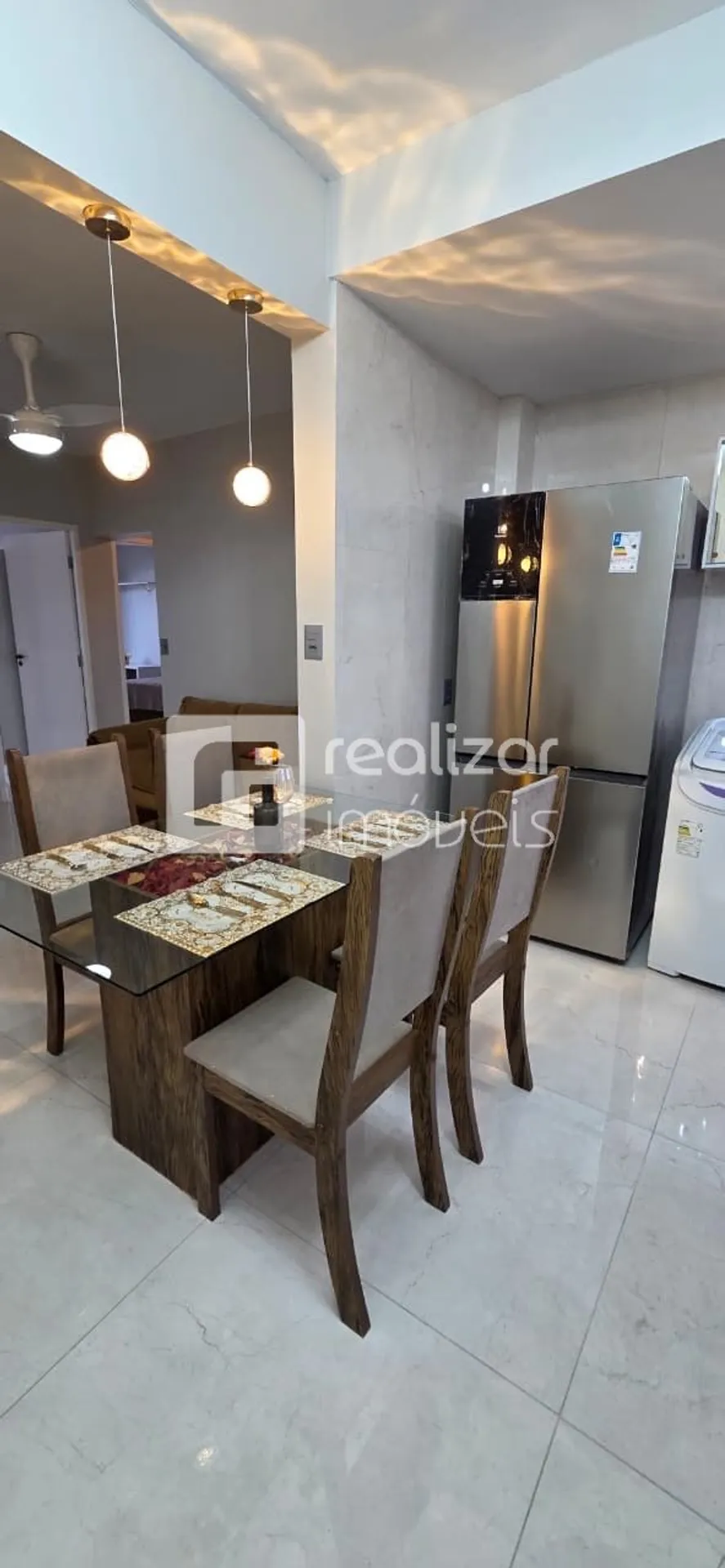 90 m² apartment with open-plan kitchen and 3 bedrooms