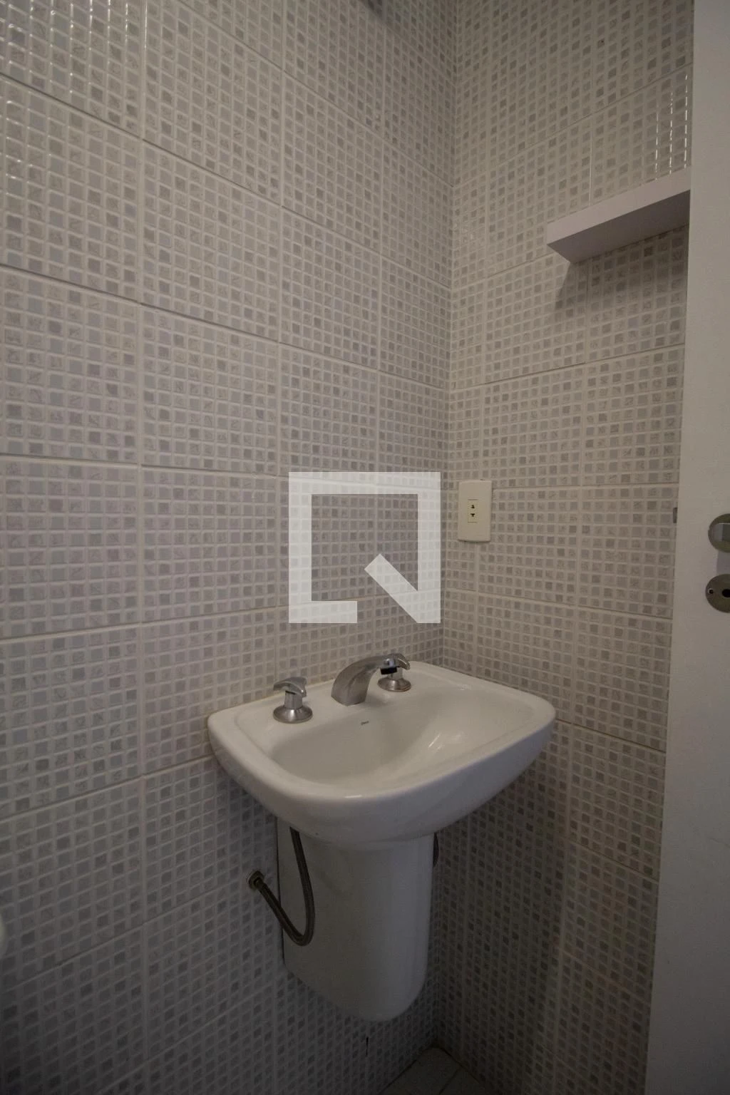 3-bedroom apartment with balcony and 2 parking spots — photo 10