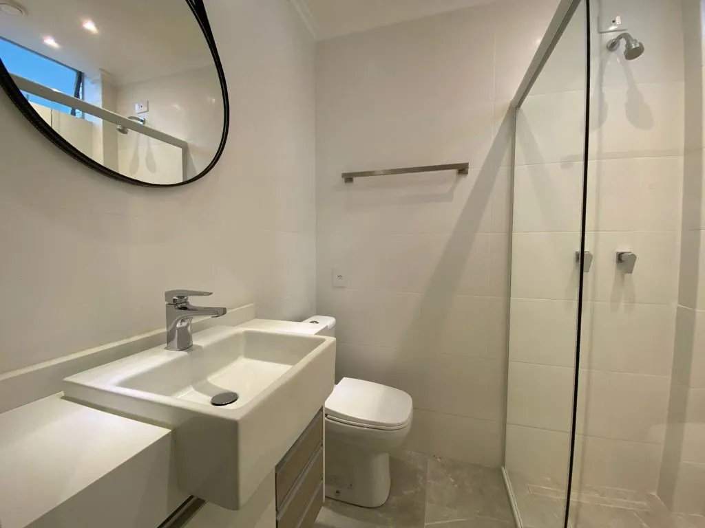 3-bedroom apartment with 4 bathrooms in good condition — photo 24