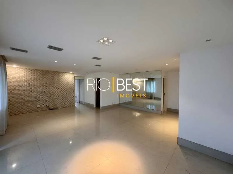 Apartamento com 3 dormitórios, 4 banheiros e varanda — photo 3