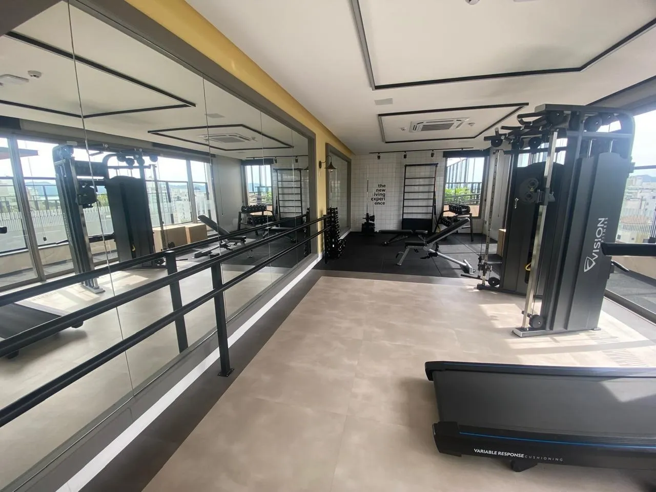 Estudio amueblado de 56 m² con 1 dormitorio y plaza cubierta — photo 14
