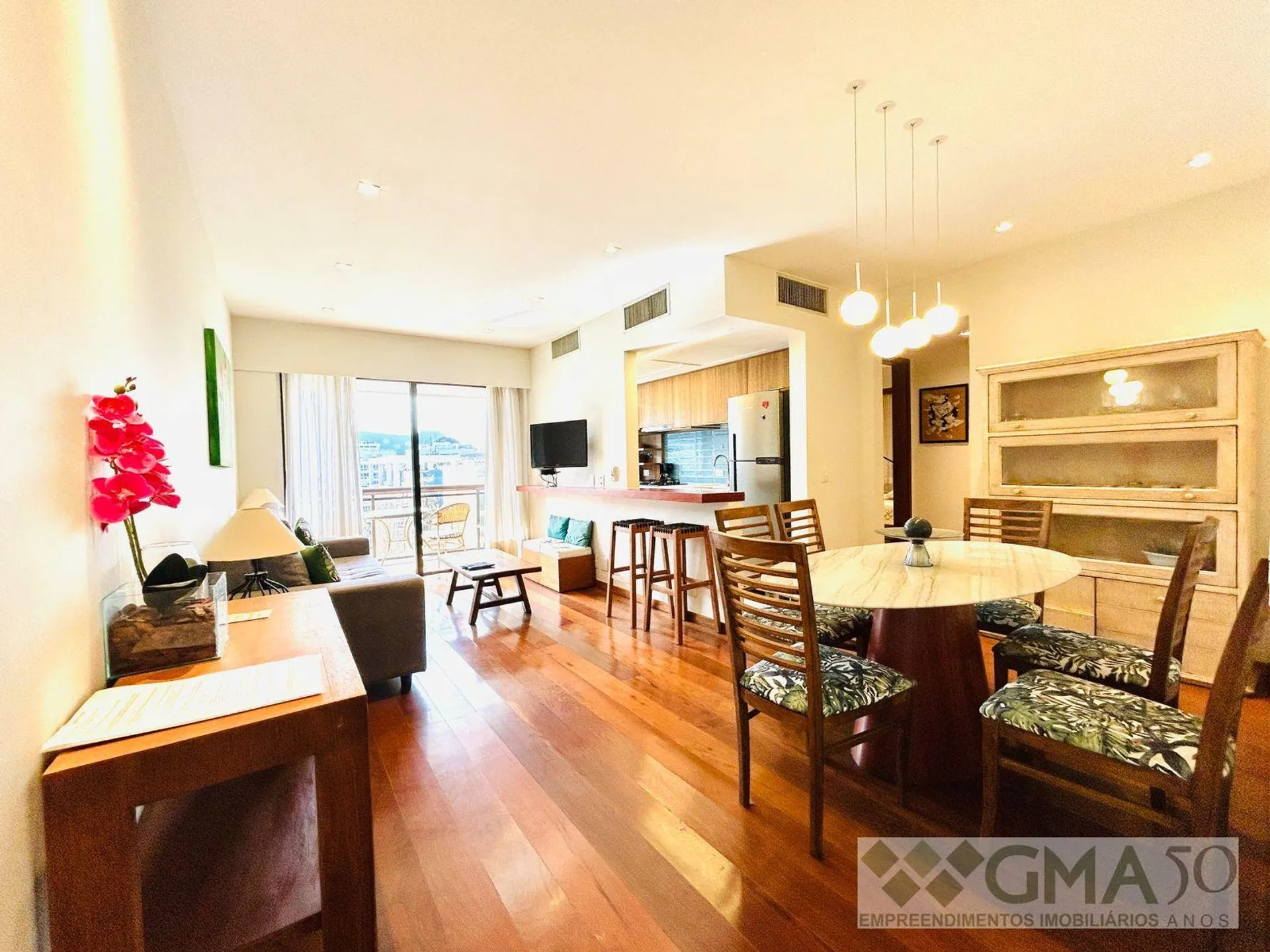 Furnished 87 m² apartment with open-plan kitchen and suite — photo 7