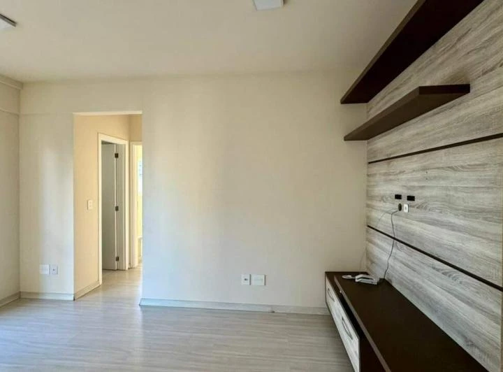 48 m² apartment with 2 bedrooms and a balcony — photo 3