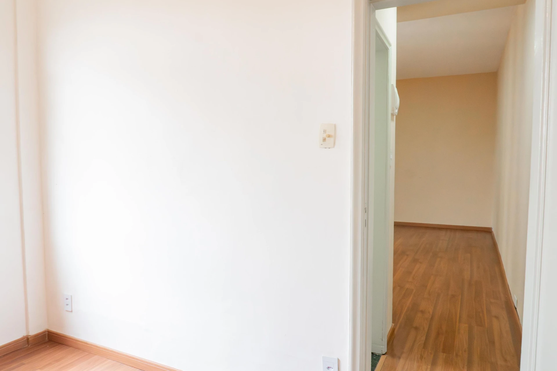 Apartment with 2 bedrooms and a balcony — photo 18