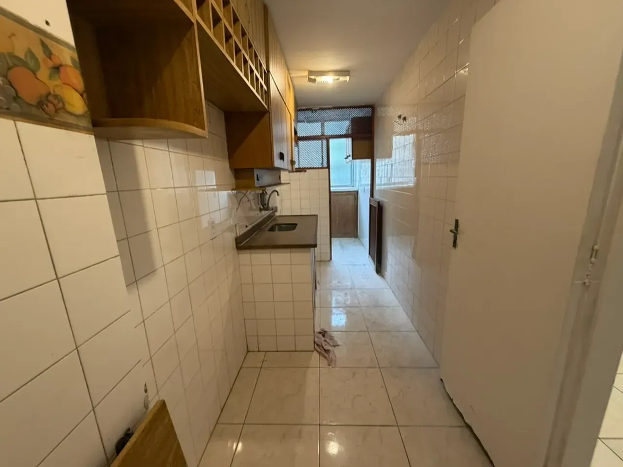 Unfurnished 2-bedroom apartment with parking spot — photo 15