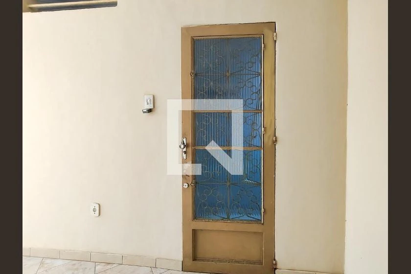 80 m² rental apartment with 2 bedrooms and enclosed kitchen — photo 26