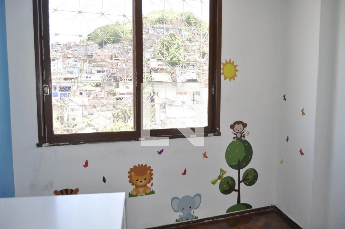 Rental apartment with 2 bedrooms and a private garden — photo 5