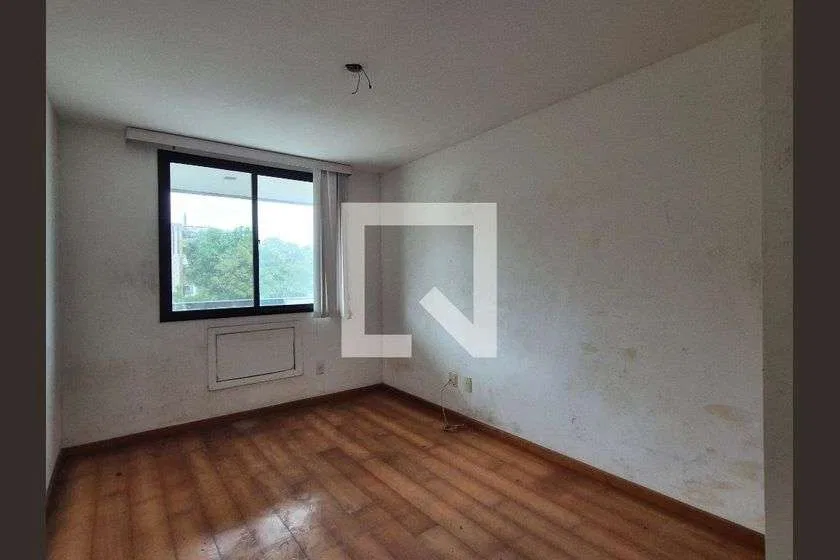 3-bedroom apartment, 1 with its own bathroom, 152 m² — photo 13