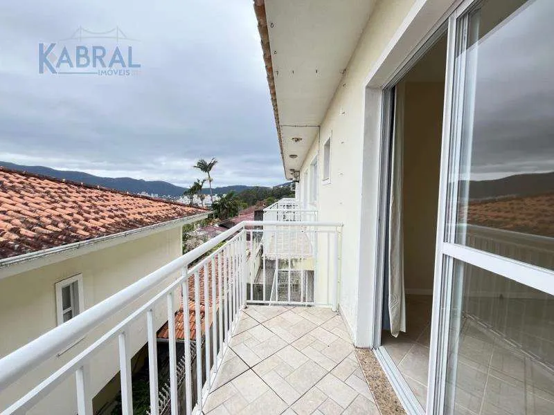 Квартира с 3 спальнями и балконом, 80 м² — photo 15